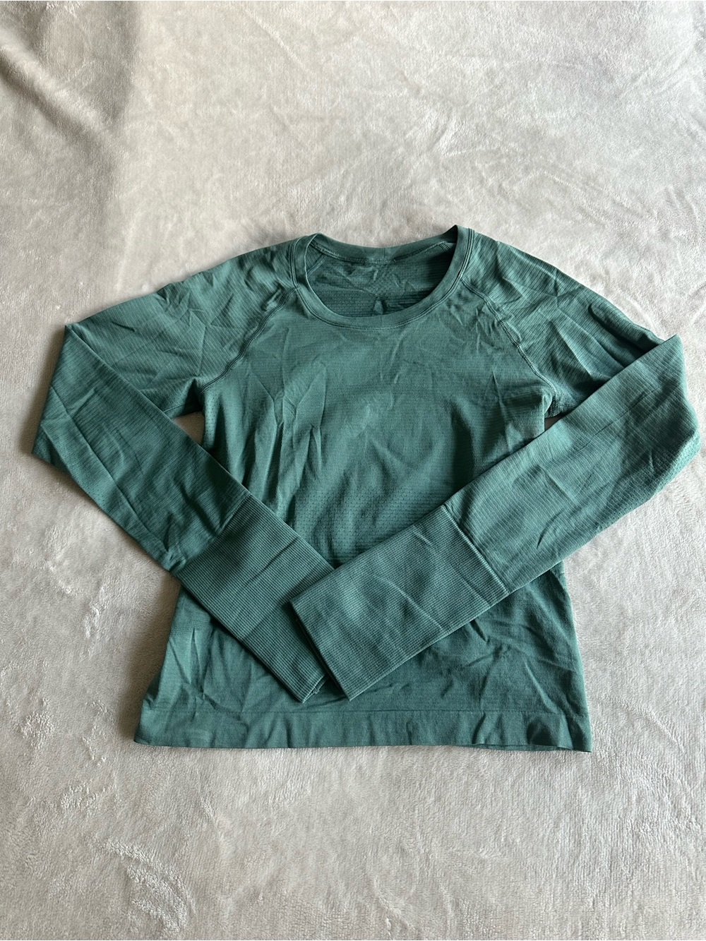 lululemon athletica Long Sleeve Swiftly - Medium Forest